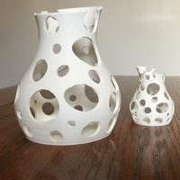 Coral Vase - Thumbnail 3