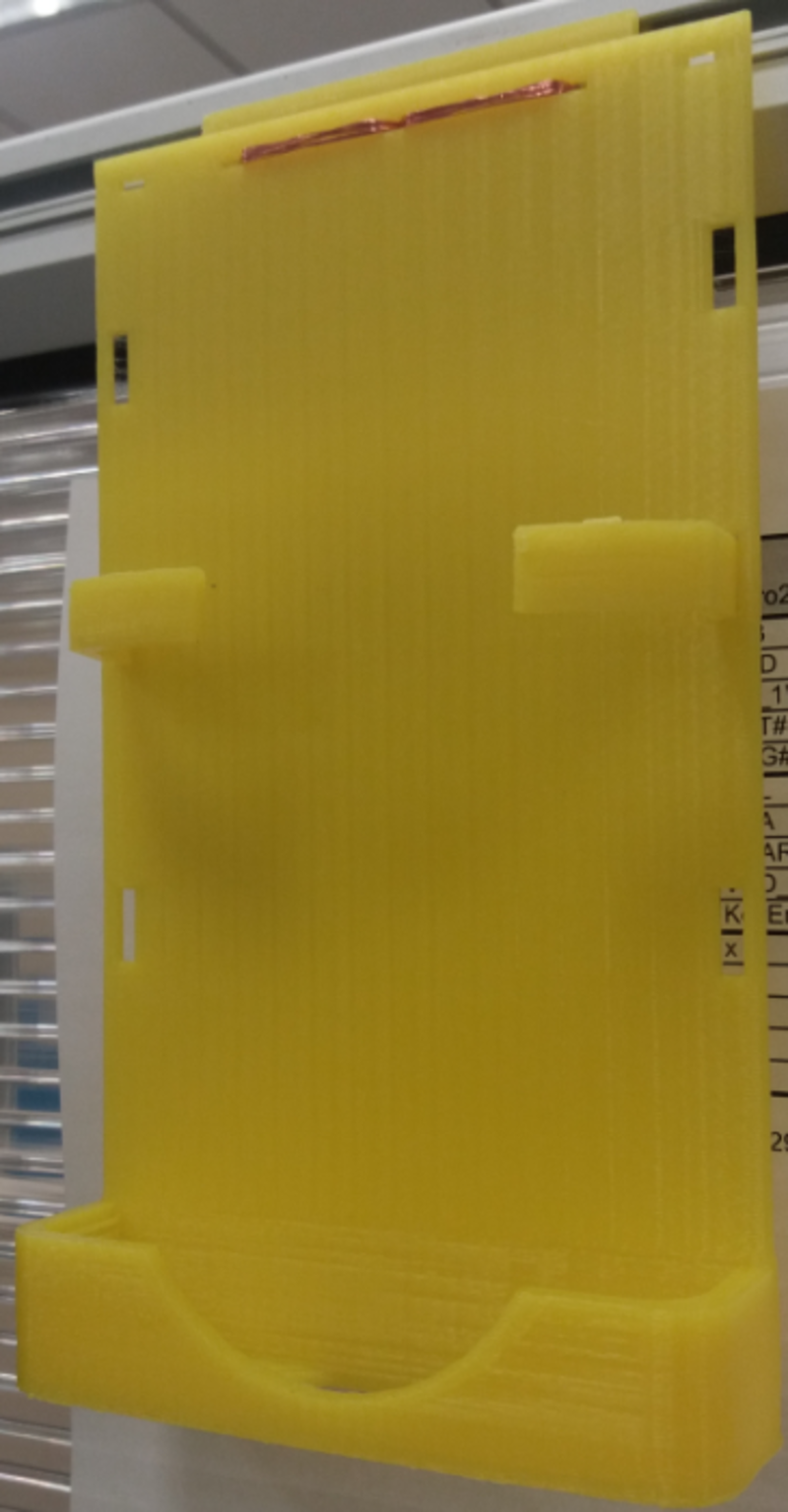 Phone case which can hook in office cube