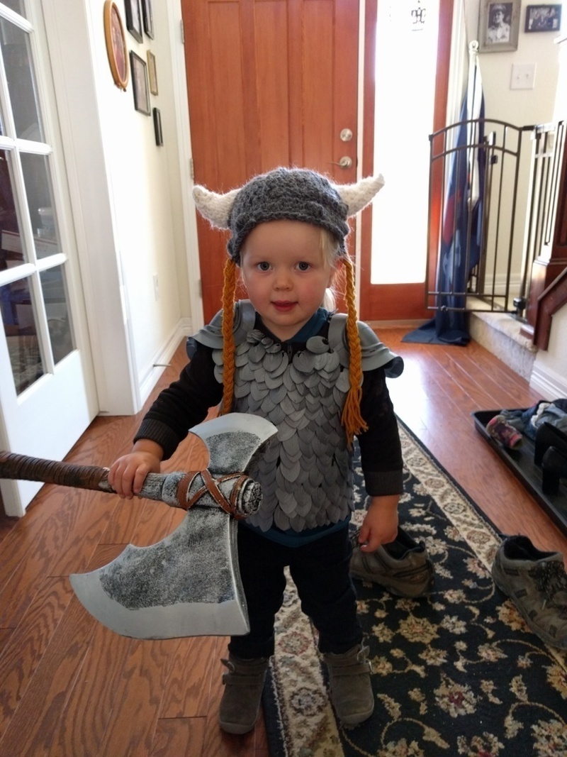 Auerlia, Warrior of Valhalla (Scale Mail Armor)