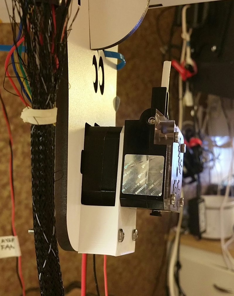 E3D Titan Extruder Mount for Rostock Max v2