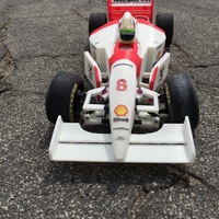 RS-01 Ayrton Senna’s 1993 McLaren MP4/8 Formula 1 RC-Car - Thumbnail 3