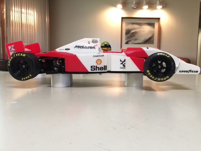 RS-01 Ayrton Senna’s 1993 McLaren MP4/8 Formula 1 RC-Car 3D Print 79505