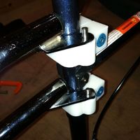 Wheelchair footrest adapter for walker - Thumbnail 3