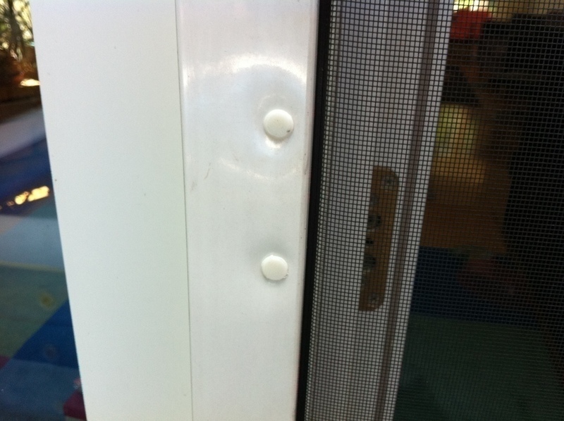 Snap in parametric hole cover