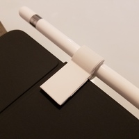 Apple Pencil Clip for Smart Keyboard - Thumbnail 2