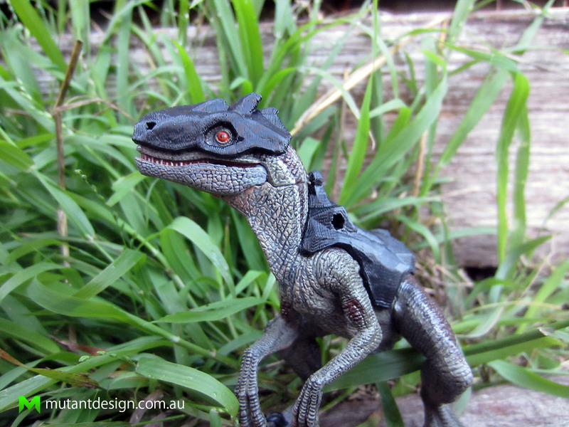 Papo Raptor Battle Armour