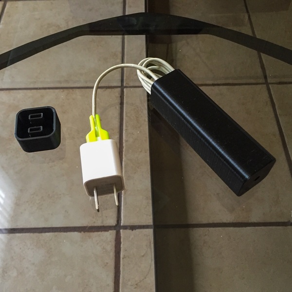 iChargeCase - Charger and cable carry case