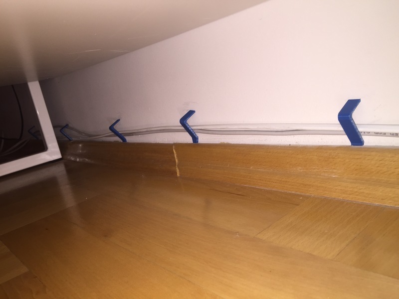 smart fast cable mount to strip 
