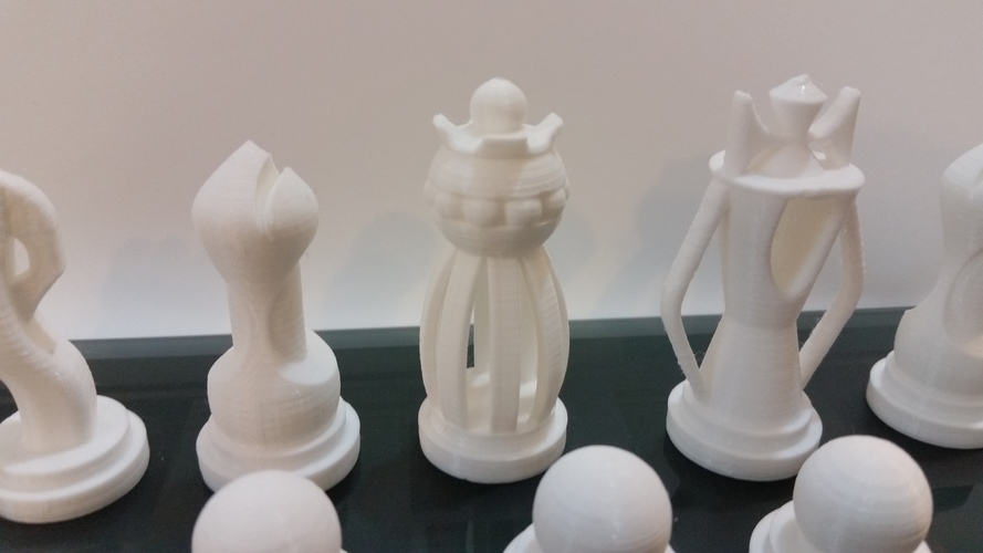 Chess Set - Round vs Blocky