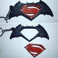 Small Batman v Superman Keychain 3D Printing 86120