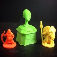 Alien Memorial Bust (15mm scale) - Thumbnail 2