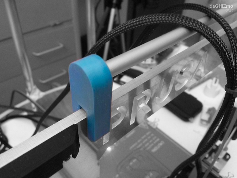 Smooth rod clips for i3 frame