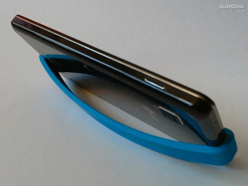 LG Optimus G stand