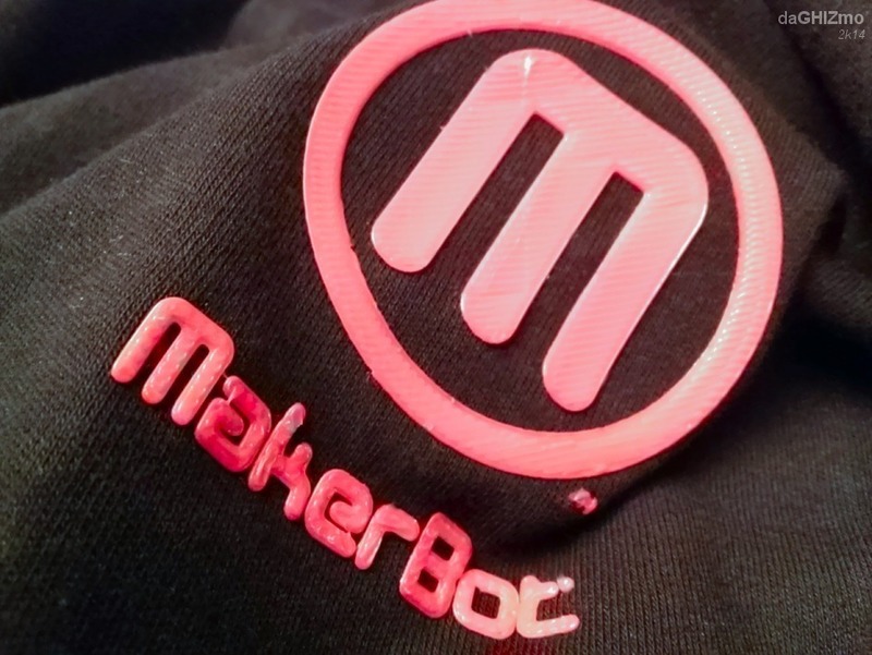 3D printing on canvas