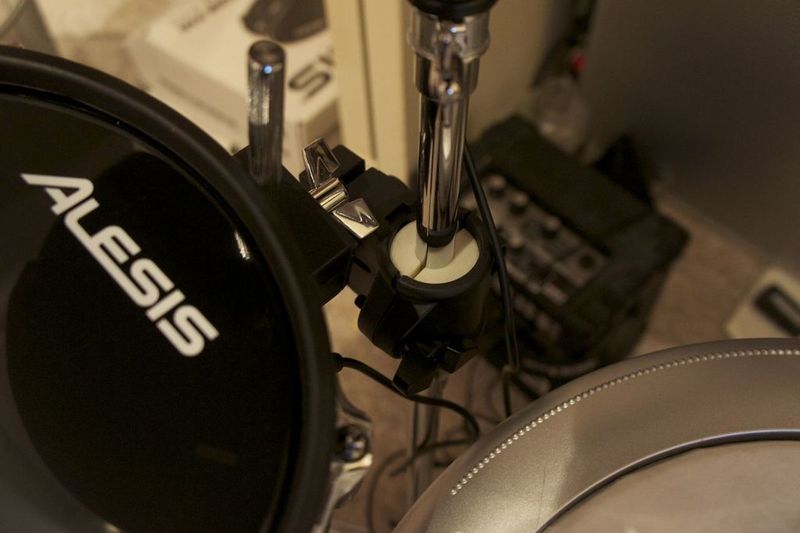 Cymbal stand drum mount adapter shim
