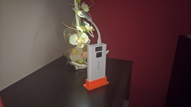 Stand - Power bank ROMOSS 20 000 mAh