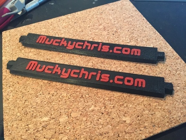 Replicator2 nameplate