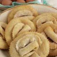 Cookie cutter shaped ear or vagina - Thumbnail 2