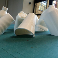 Recycle bin icon sculptures - Thumbnail 3