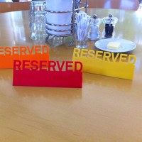 Table Reserved sign - Thumbnail 3