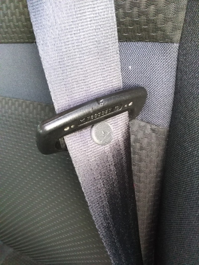 Seatbelt knop/button