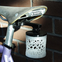 Saddle Mounted Compost Basket - Thumbnail 5