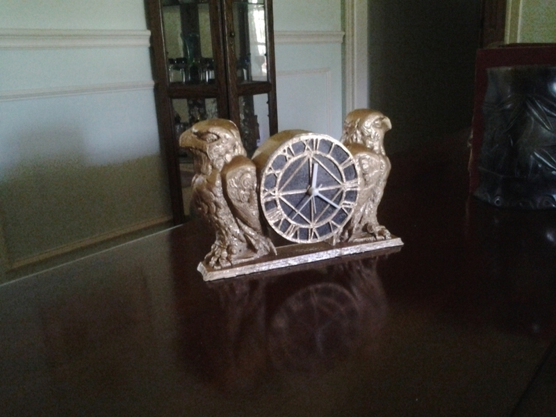 Falcon Clock
