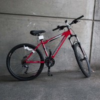 On-The-Go Bike Phone Charger - Thumbnail 1
