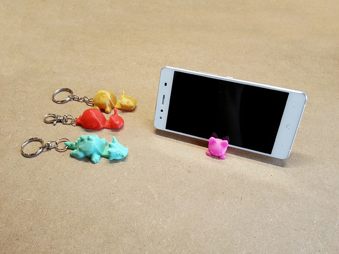 Keichain / Smartphone Stand  3D Print 90685