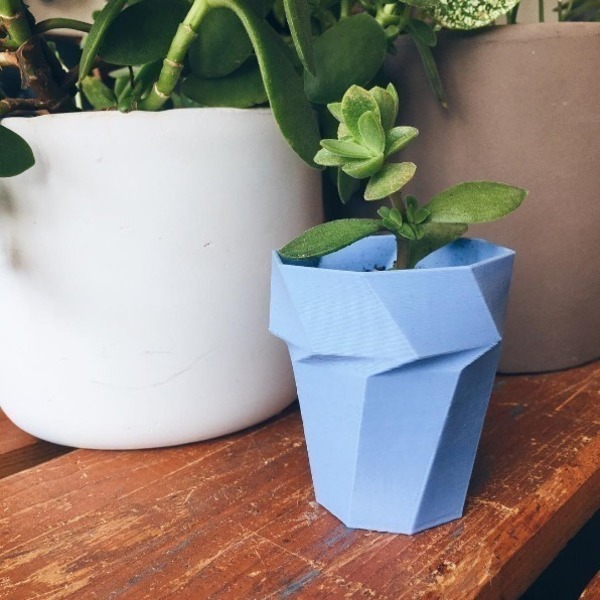 Twist Planter