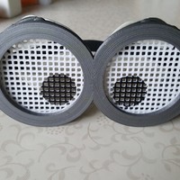 Small Grid lenses for Minion goggles Improved 3D Printing 91392