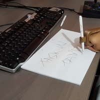 Disability Friendly Pen Holder  - Thumbnail 1