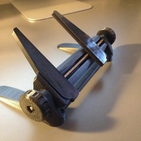 Pro PCB Vise - Thumbnail 2