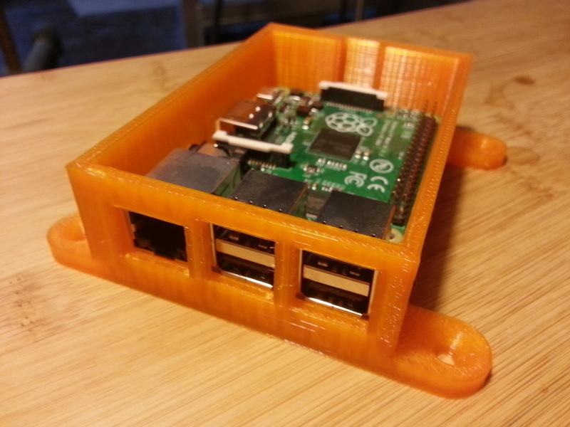 Raspberry Pi 2/B+ case with different lids and configurations