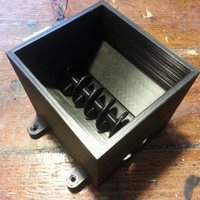 Auger-based feeder for animals, fish etc using Nema 17 stepper m - Thumbnail 3