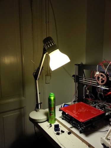 Lamp shade for a desk lamp. 2 versions, straight and swirled. 3D Print 95138