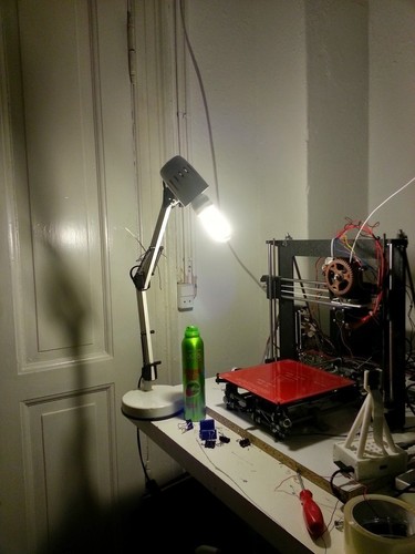Lamp shade for a desk lamp. 2 versions, straight and swirled. 3D Print 95139