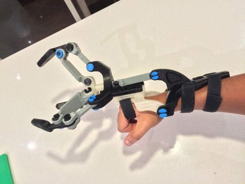 Black Ram Hand (Robotic/Prosthetic Hybrid) - Mark V - Pinshape