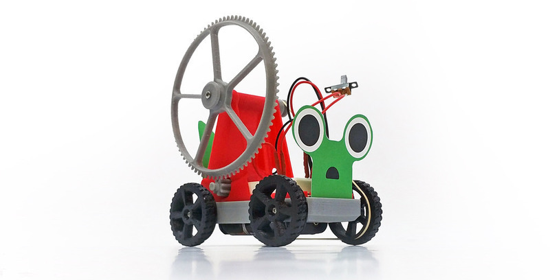 GearBug: introduction to electronics 