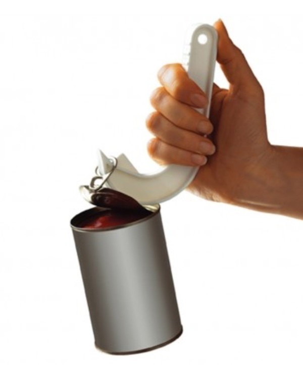 ​Ring-pull opener for people with hands disabilities 