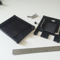 Arduino UNO case - Thumbnail 1