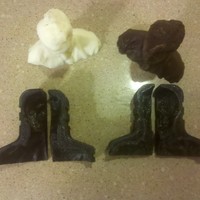 Stephen Colbert Chocolate Mold  - Thumbnail 5