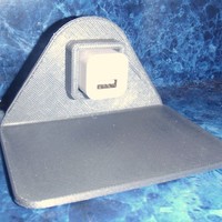WALL OUTLET CELLPHONE HOLDER (IPHONE & IPOD) - Thumbnail 2