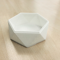 Low Poly Tray - Stackable - Thumbnail 3
