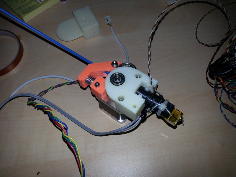 Direct drive mini extruder for Mini i3