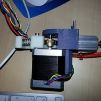 Direct drive mini extruder for Mini i3 - Thumbnail 3