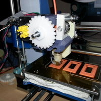 Another variation of the compact extruder for J-head - Thumbnail 3