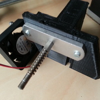 Compact extruder with symmetric mount and fan support - Thumbnail 5