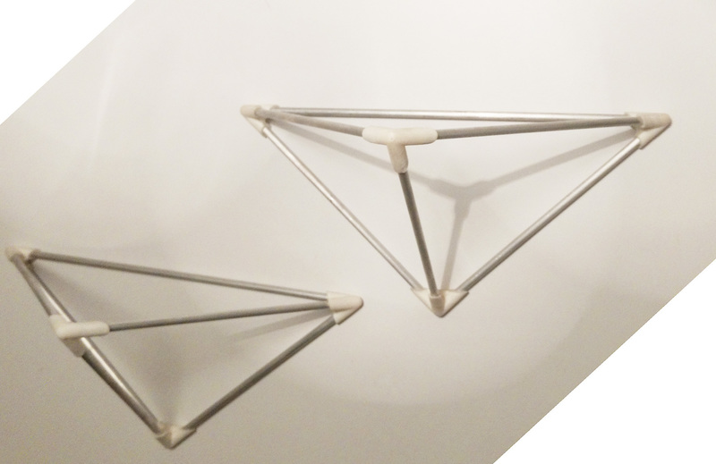 Piramid Shelf (Conectors)