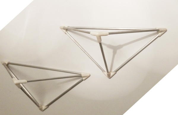 Piramid Shelf (Conectors)